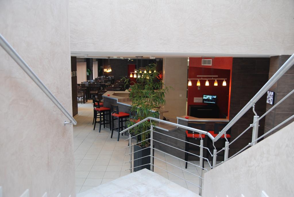 Hotel Paris Pacific Paris-Villejuif- Pres Du Metro L'Hay Les Roses Ligne 14 - Direct Paris-Aeroport Orly Et Institut Gustave Roussi Ngoại thất bức ảnh